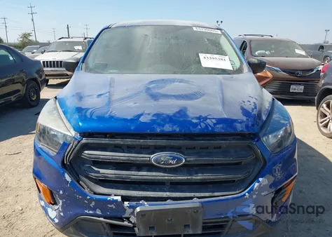 2019 Ford Escape S z USA, uszkodzony, nr VIN 1FMCU0F72KUA04774